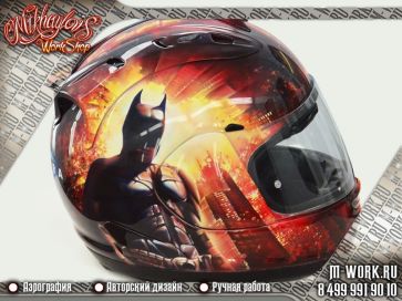Аэрография шлема с изображением Бэтмана. Фото 1