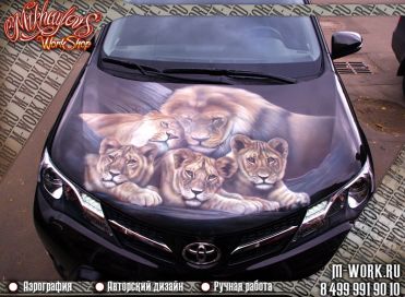 Аэрография на Toyota "Family of lions". Фото 2