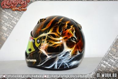 Аэрография шлема с тигром. Фото 6