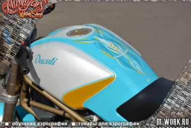 Аэрография фото - аэрография мотоцикла Ducati. Фото 1