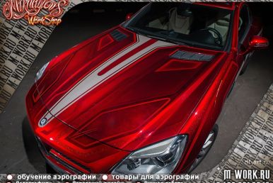 Аэрография Mercedes SLK 200 "Lady in Red". Фото 6