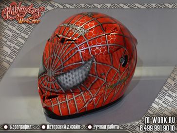 Аэрография шлема  "Человек паук". Фото 2
