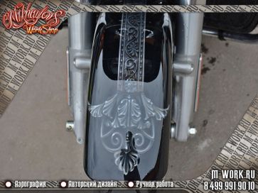 Аэрография мотоцикла Harley Davidson Road Glide. Фото 2