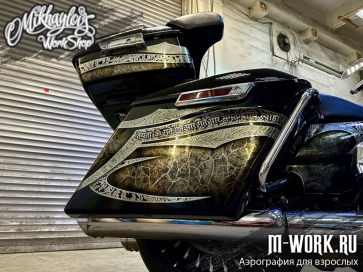 Аэрография и стальные узоры - Harley Davidson Road King. Фото 5